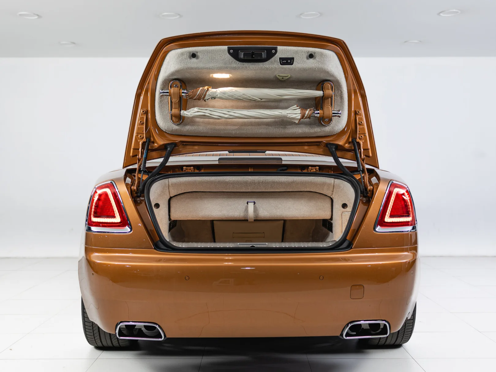 Rolls-Royce Dawn Individual I, 2016 — экстерьер, фото 38
