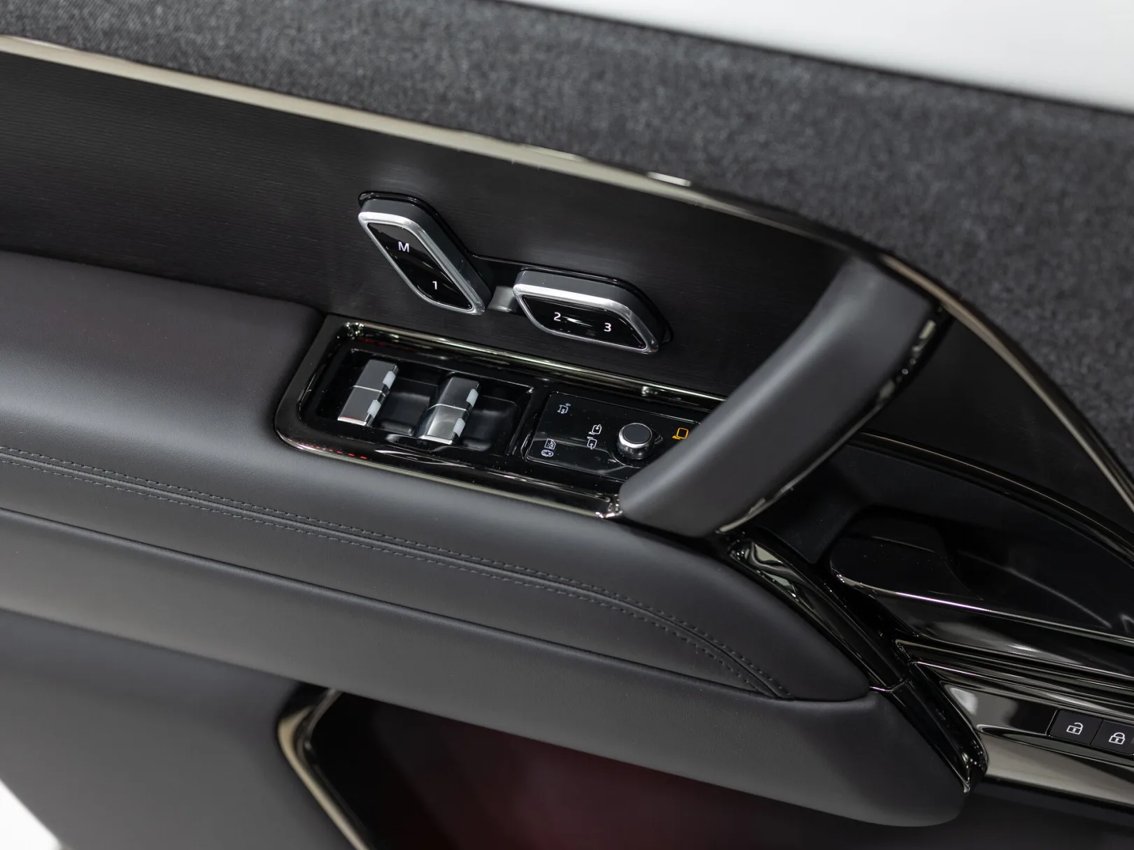 Land Rover Range Rover Sport Autobiography III, 2026 — экстерьер, фото 8