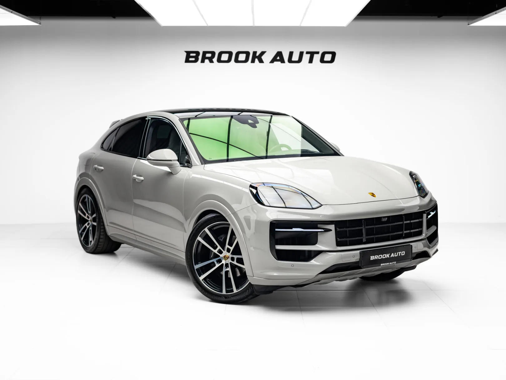 Porsche Cayenne Coupé III Рестайлинг, 2023 — экстерьер, фото 3