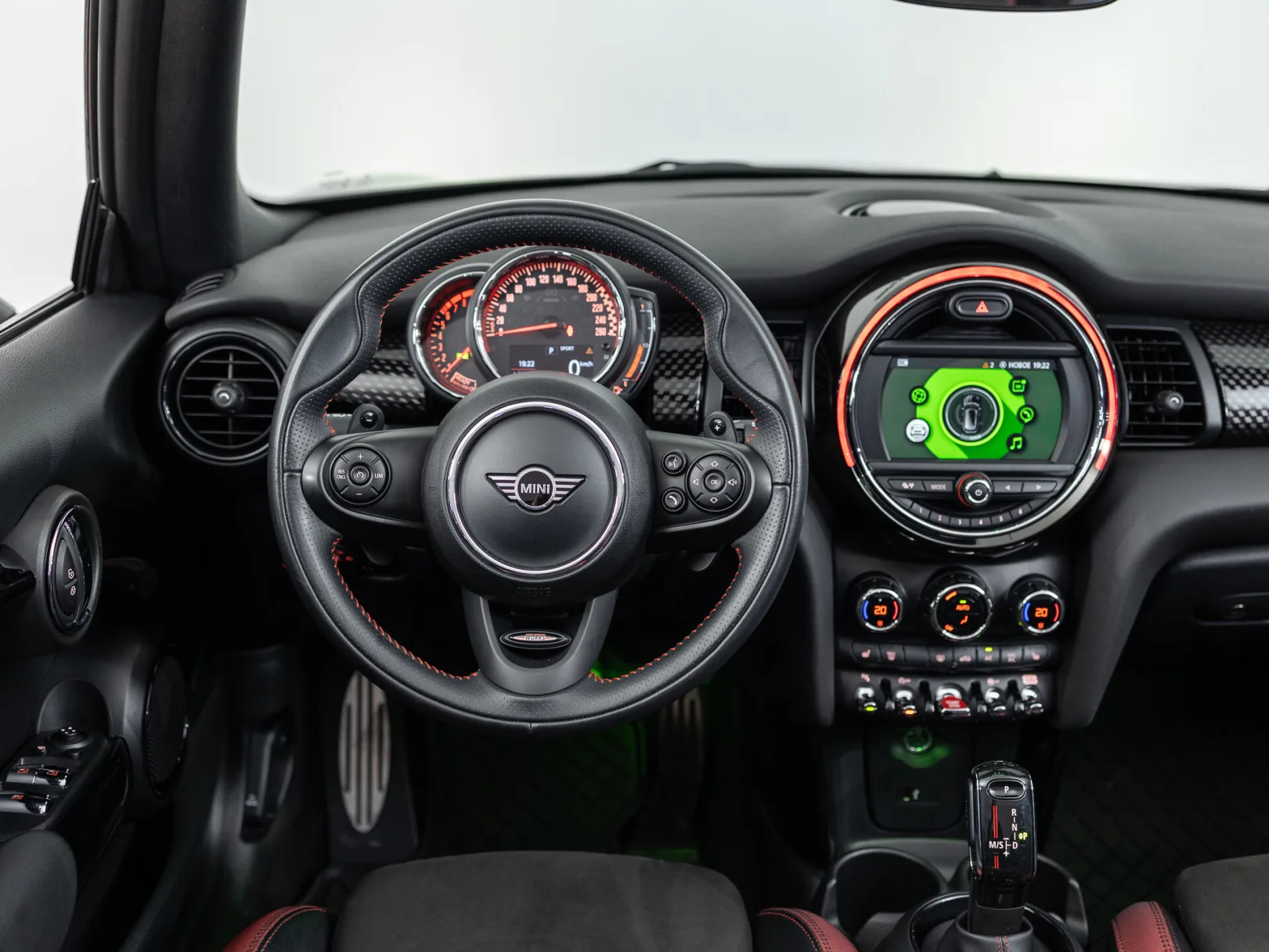Mini Cabrio JCW III Рестайлинг, 2019 — экстерьер, фото 19