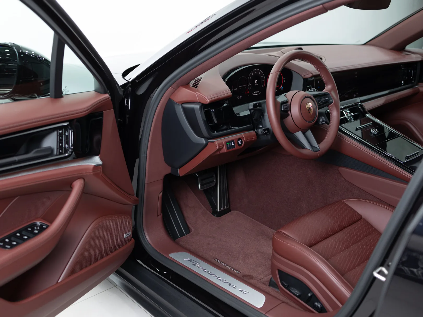 Porsche Panamera 4 III, 2024 — экстерьер, фото 7