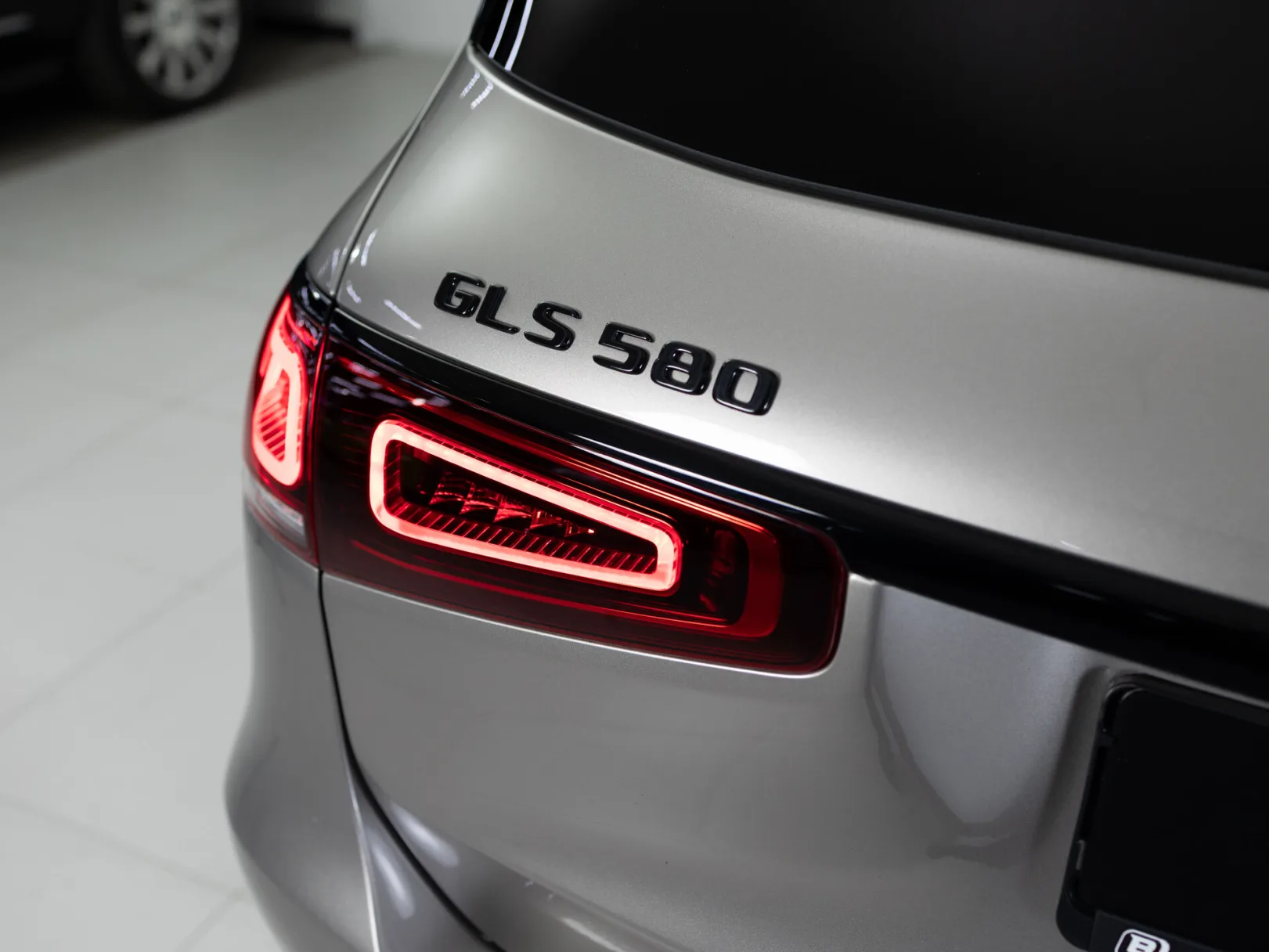 Mercedes-Benz GLS 580 4MATIC II (X167), 2023 — экстерьер, фото 38