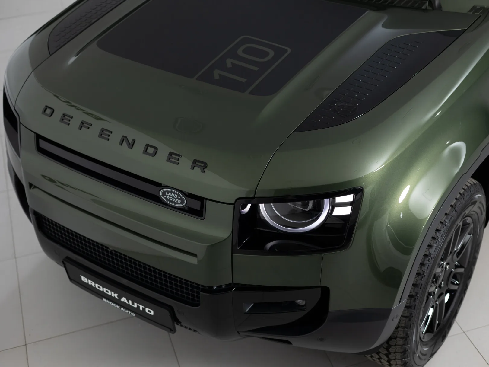Land Rover Defender S II, 2025 — экстерьер, фото 33