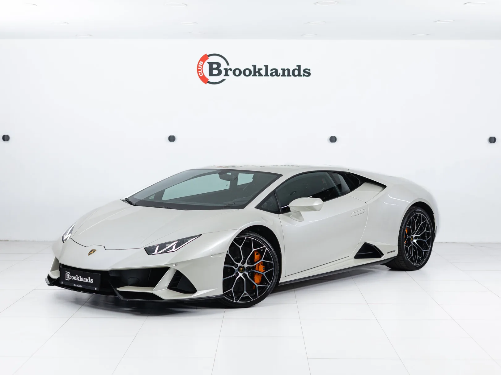 Lamborghini Huracán Base I Рестайлинг, 2020 — экстерьер, фото 1