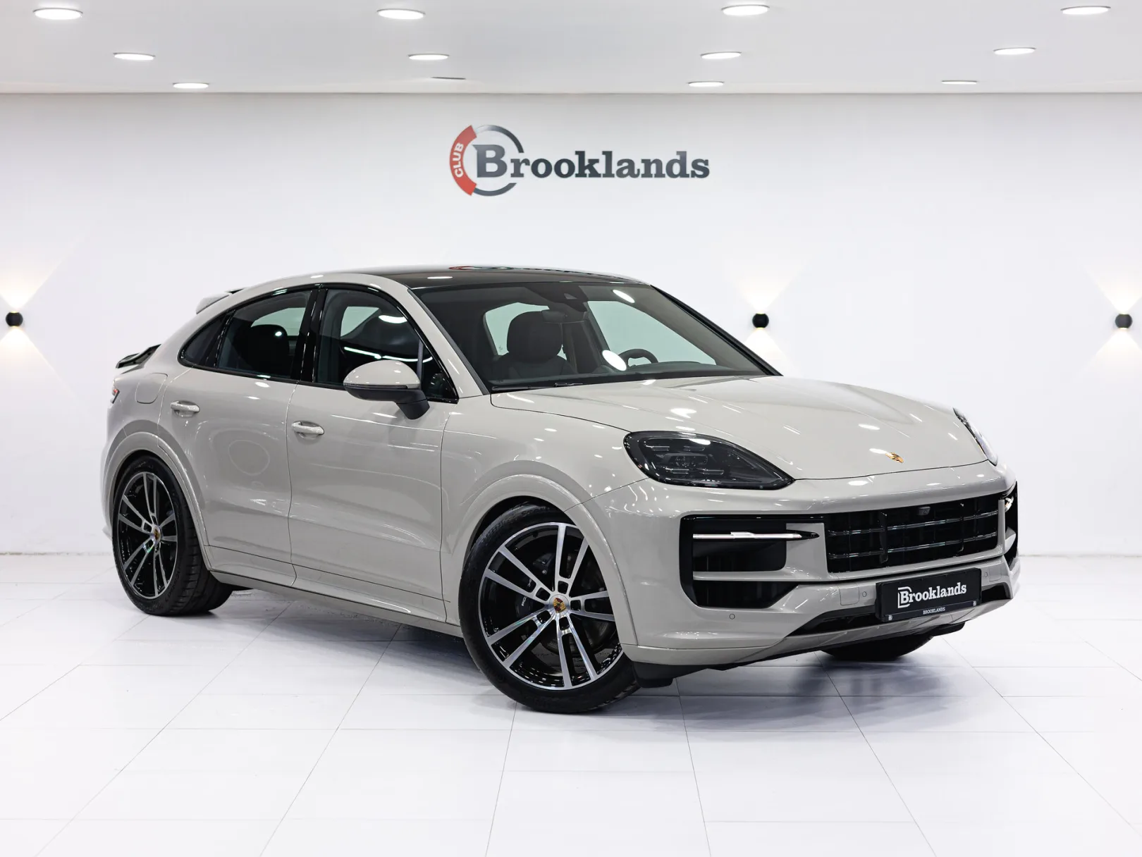 Porsche Cayenne Coupé III Рестайлинг, 2024 — экстерьер, фото 3