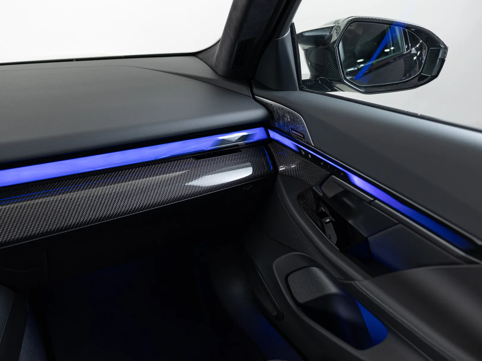 BMW M5 VII (G90), 2025 — экстерьер, фото 19