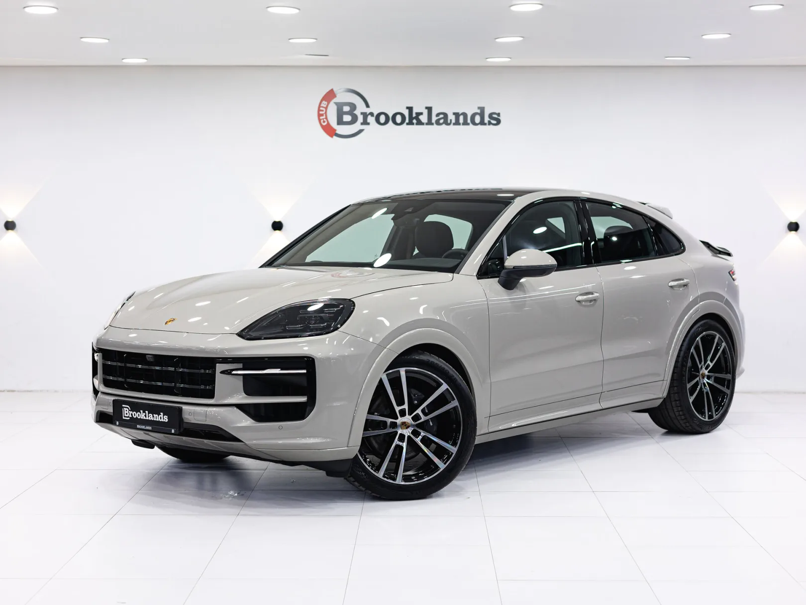 Porsche Cayenne Coupé III Рестайлинг, 2024 — экстерьер, фото 1
