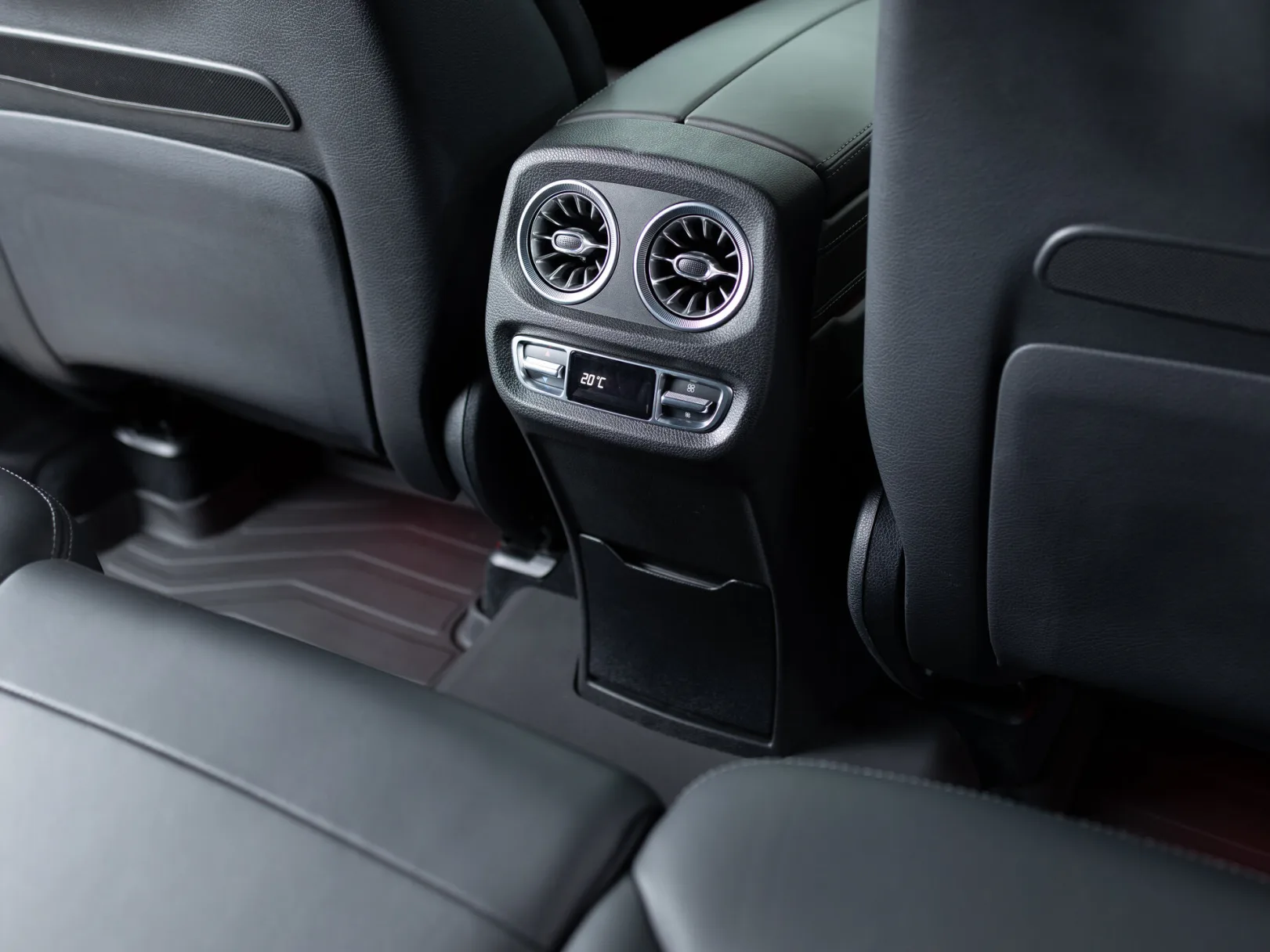 Mercedes-Benz G-Класс AMG G 63 II (W463), 2020 — экстерьер, фото 30
