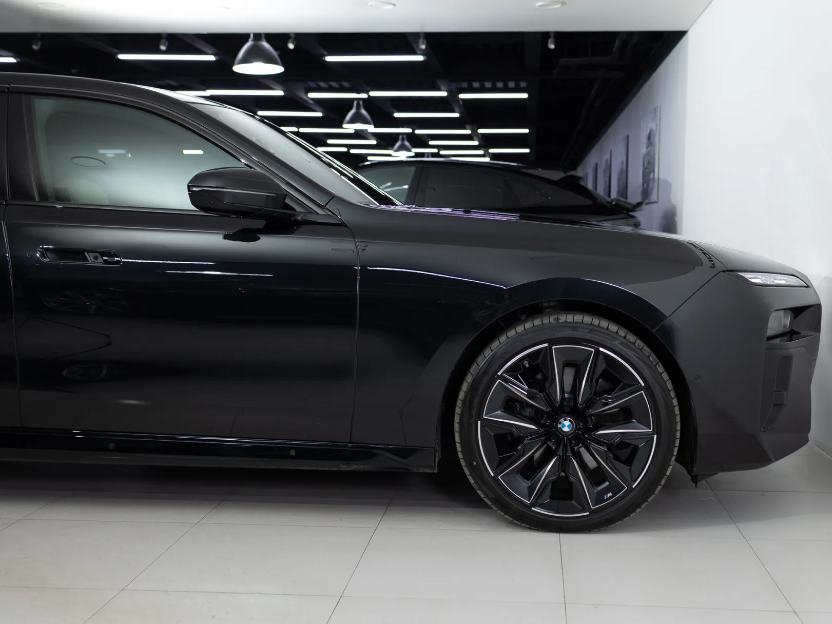 BMW 7 серии 740d xDrive M Sport Pro VII (G70), 2025 — экстерьер, фото 39
