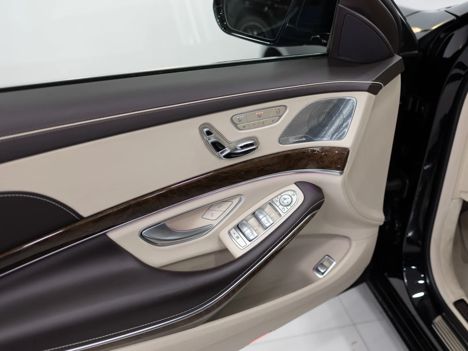 Mercedes-Benz Maybach S-Класс S500 4MATIC I (X222), 2016 — экстерьер, фото 23