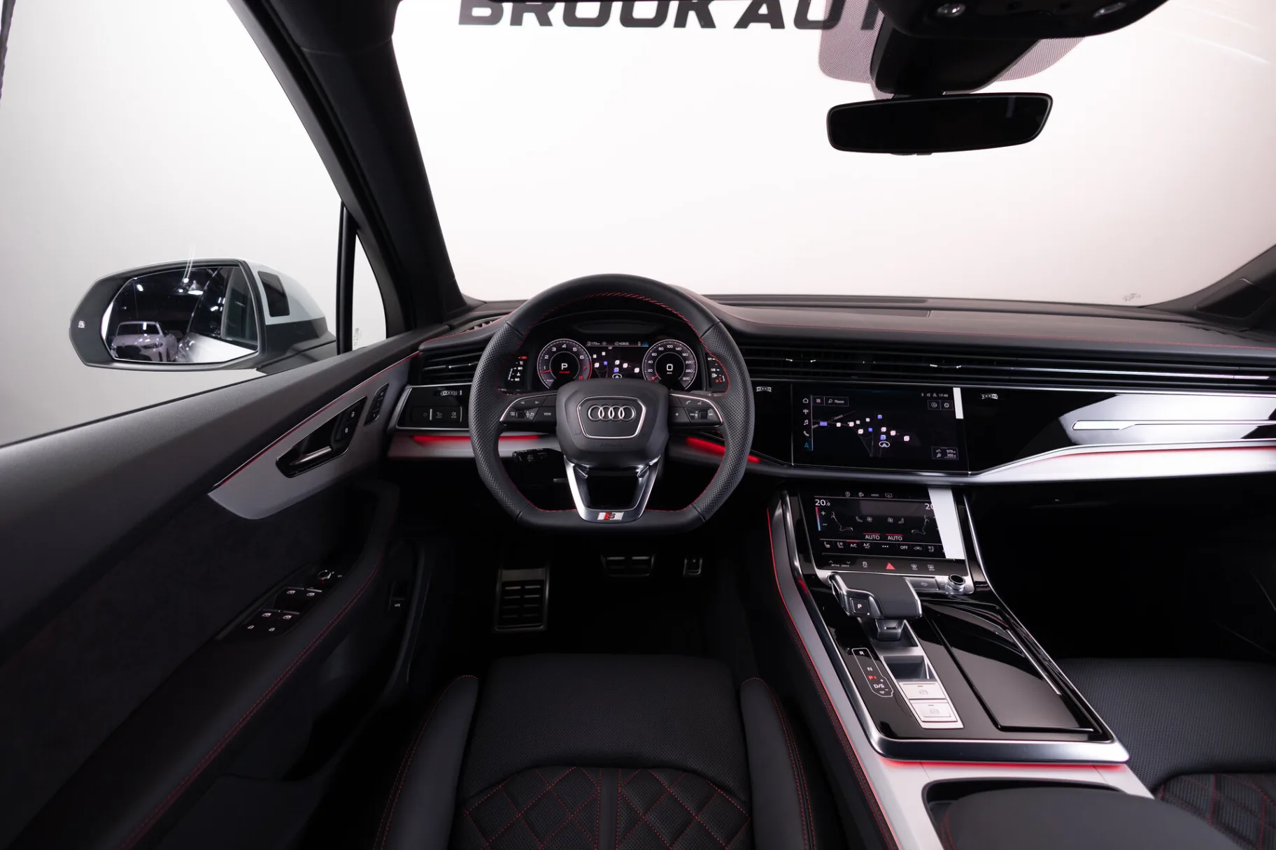 Audi Q7 55 TFSI quattro tiptronic II (4M) Рестайлинг 2, 2024 — экстерьер, фото 13