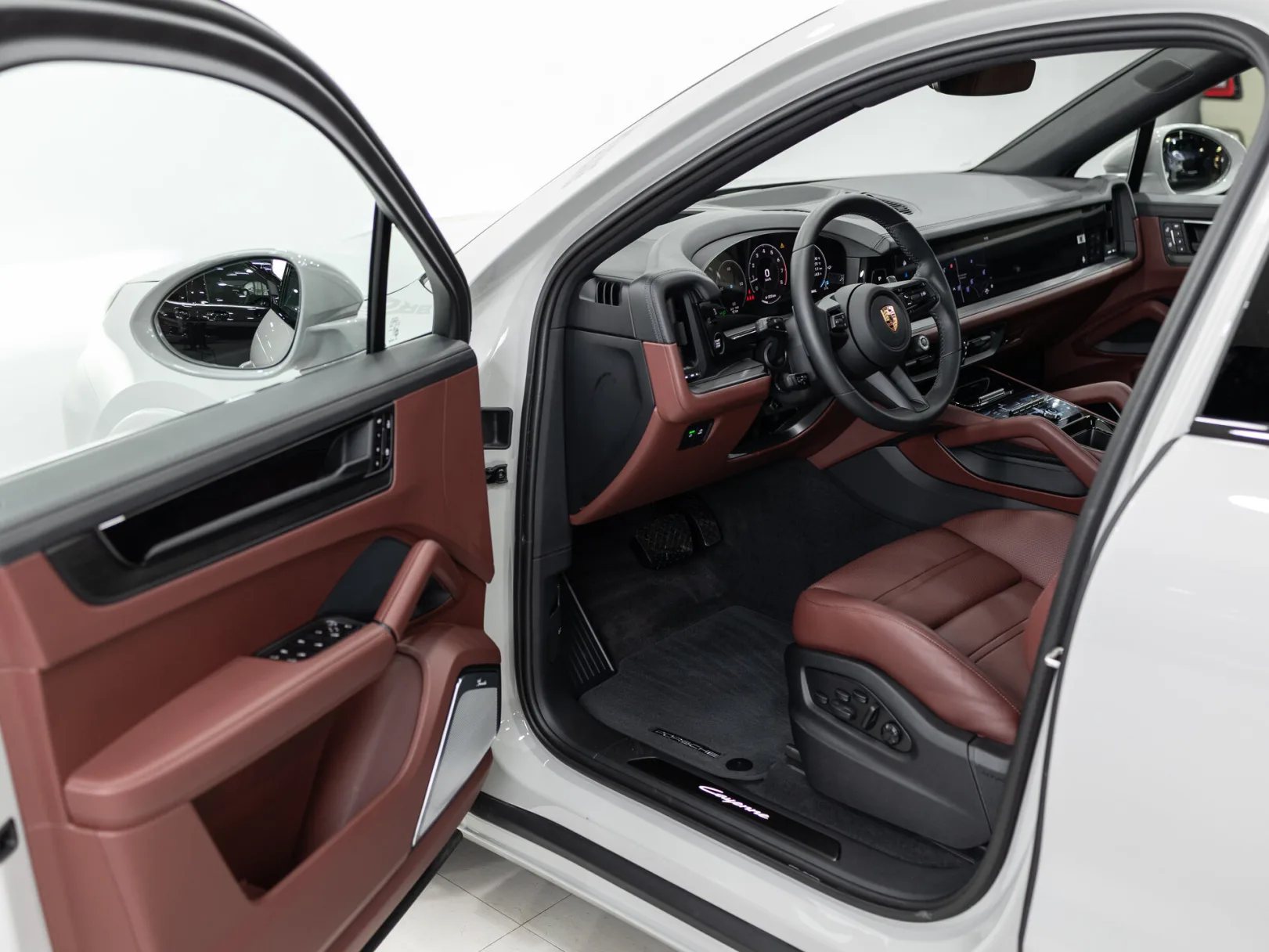 Porsche Cayenne Coupé III Рестайлинг, 2026 — экстерьер, фото 7