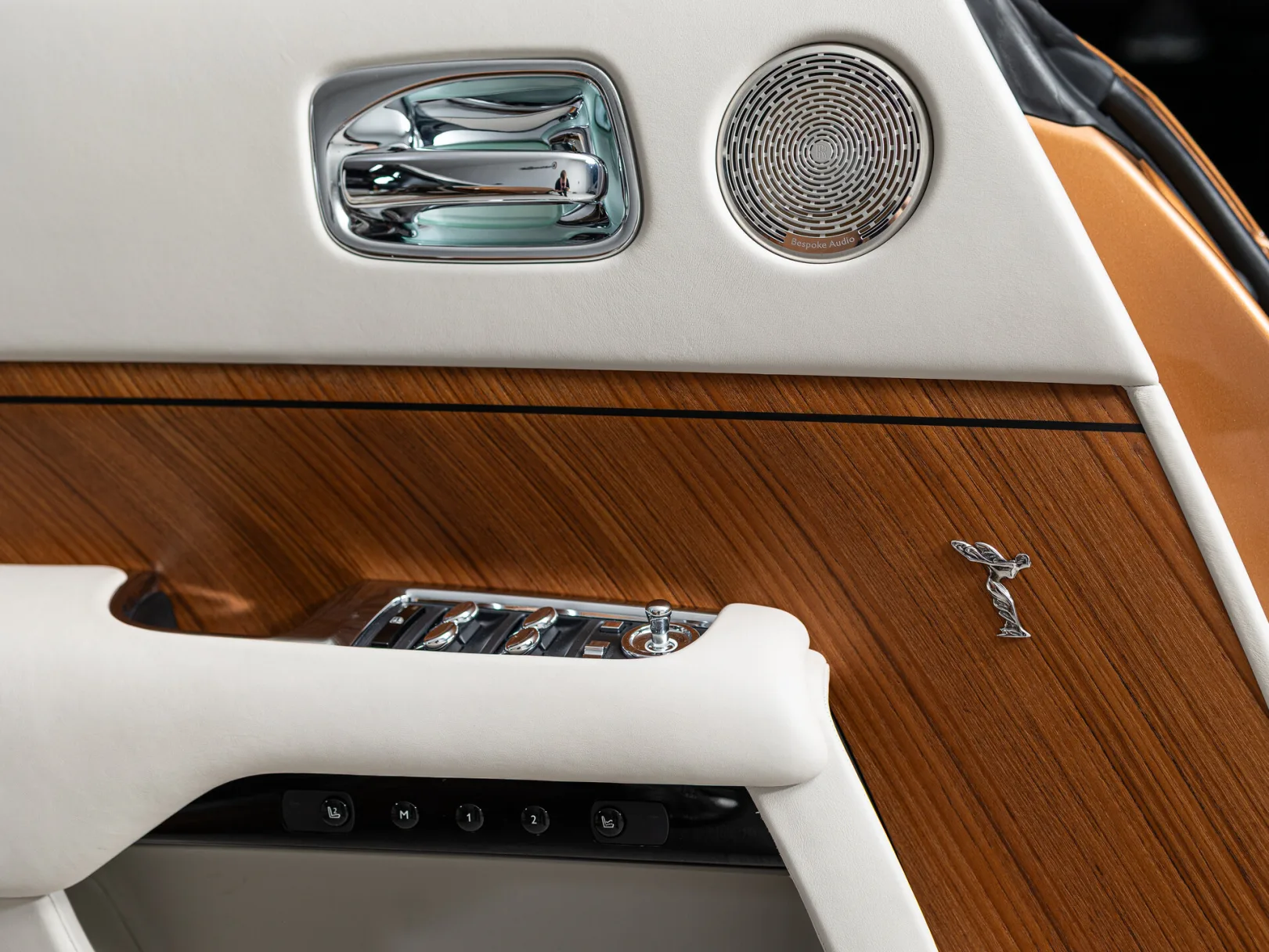 Rolls-Royce Dawn Individual I, 2016 — экстерьер, фото 15