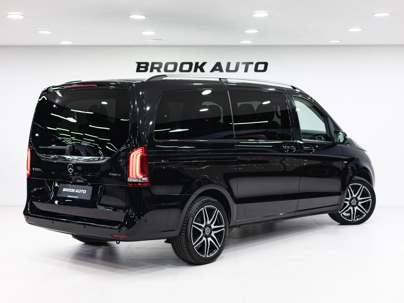Mercedes-Benz V-Класс III (W447), 2017 — экстерьер, фото 6