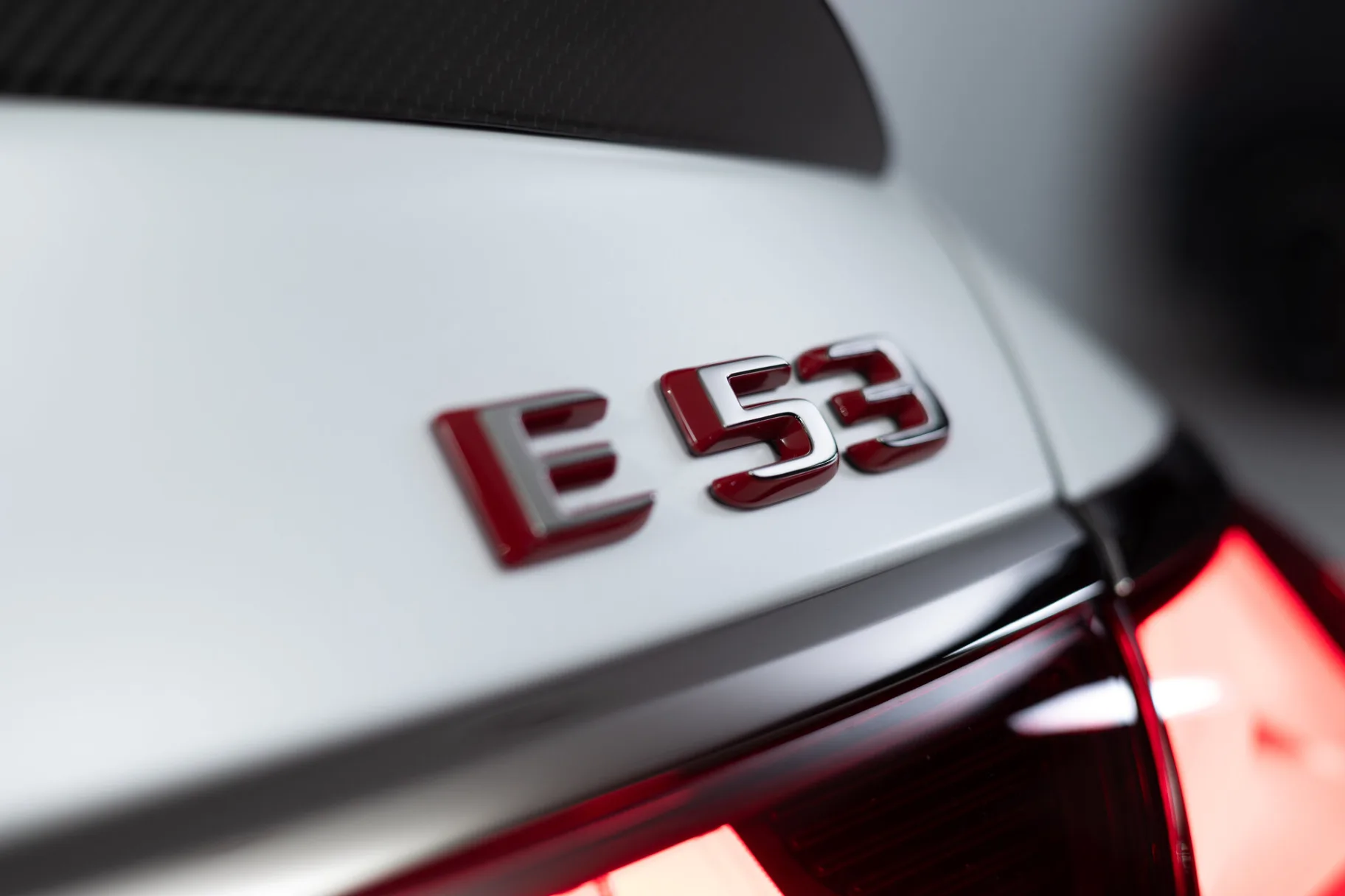 Mercedes-Benz E-Класс AMG E 53 4MATIC+ VI (W214), 2024 — экстерьер, фото 36