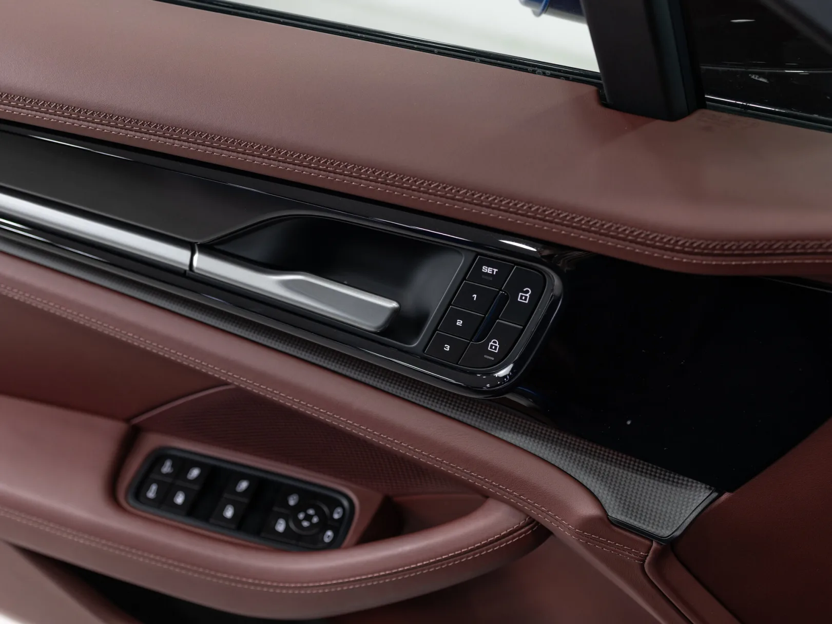 Porsche Panamera GTS III, 2026 — экстерьер, фото 9