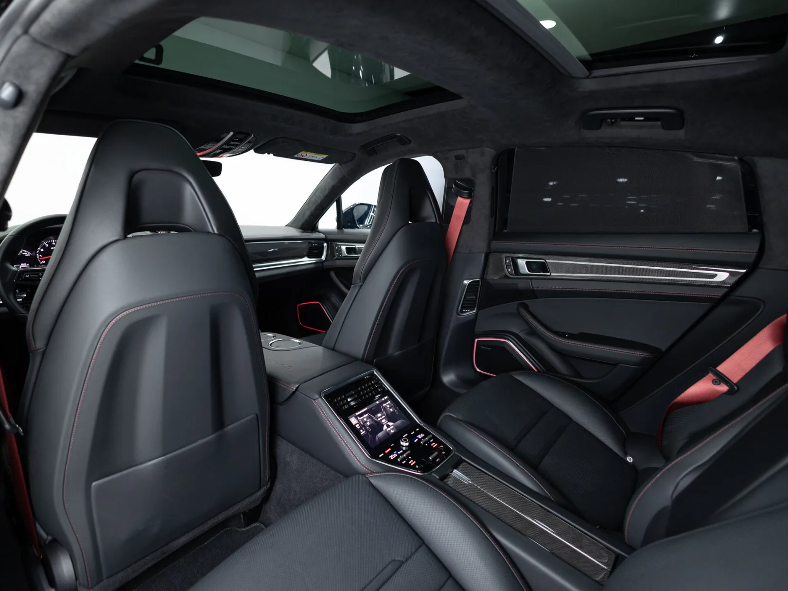 Porsche Panamera GTS II Рестайлинг, 2022 — экстерьер, фото 26
