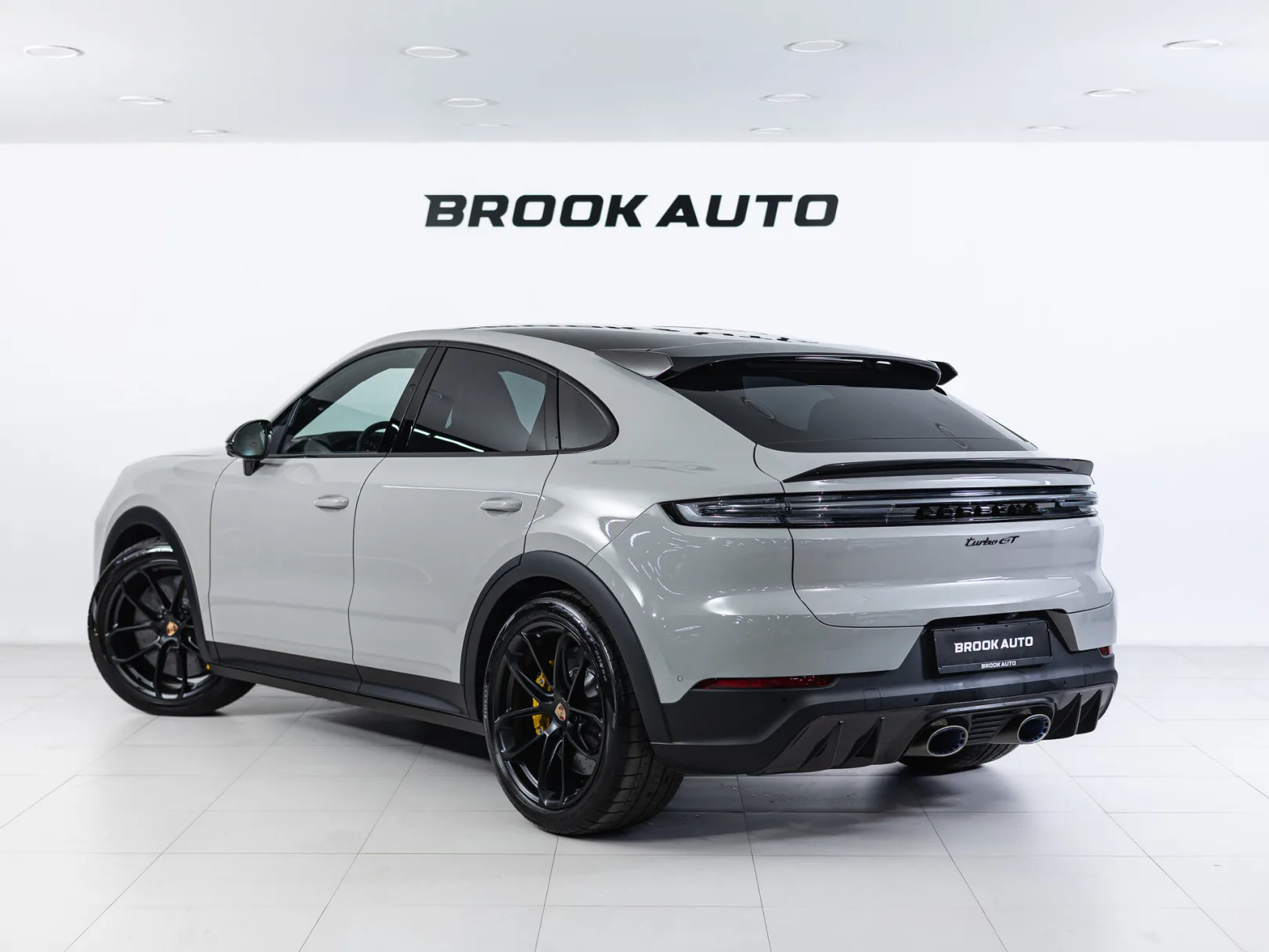 Porsche Cayenne Turbo GT III Рестайлинг, 2025 — экстерьер, фото 6