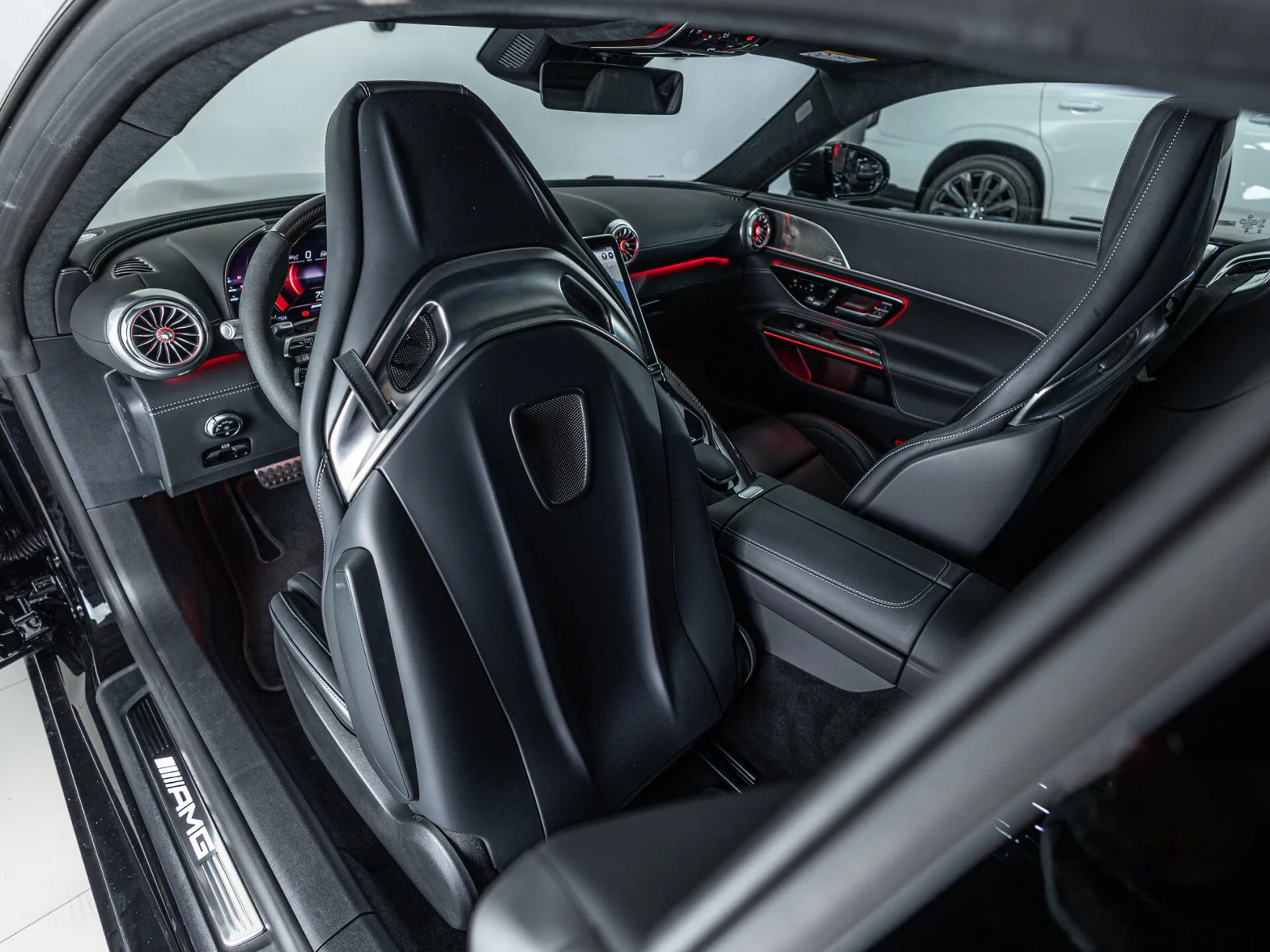 Mercedes-Benz AMG GT 63 II, 2024 — экстерьер, фото 25