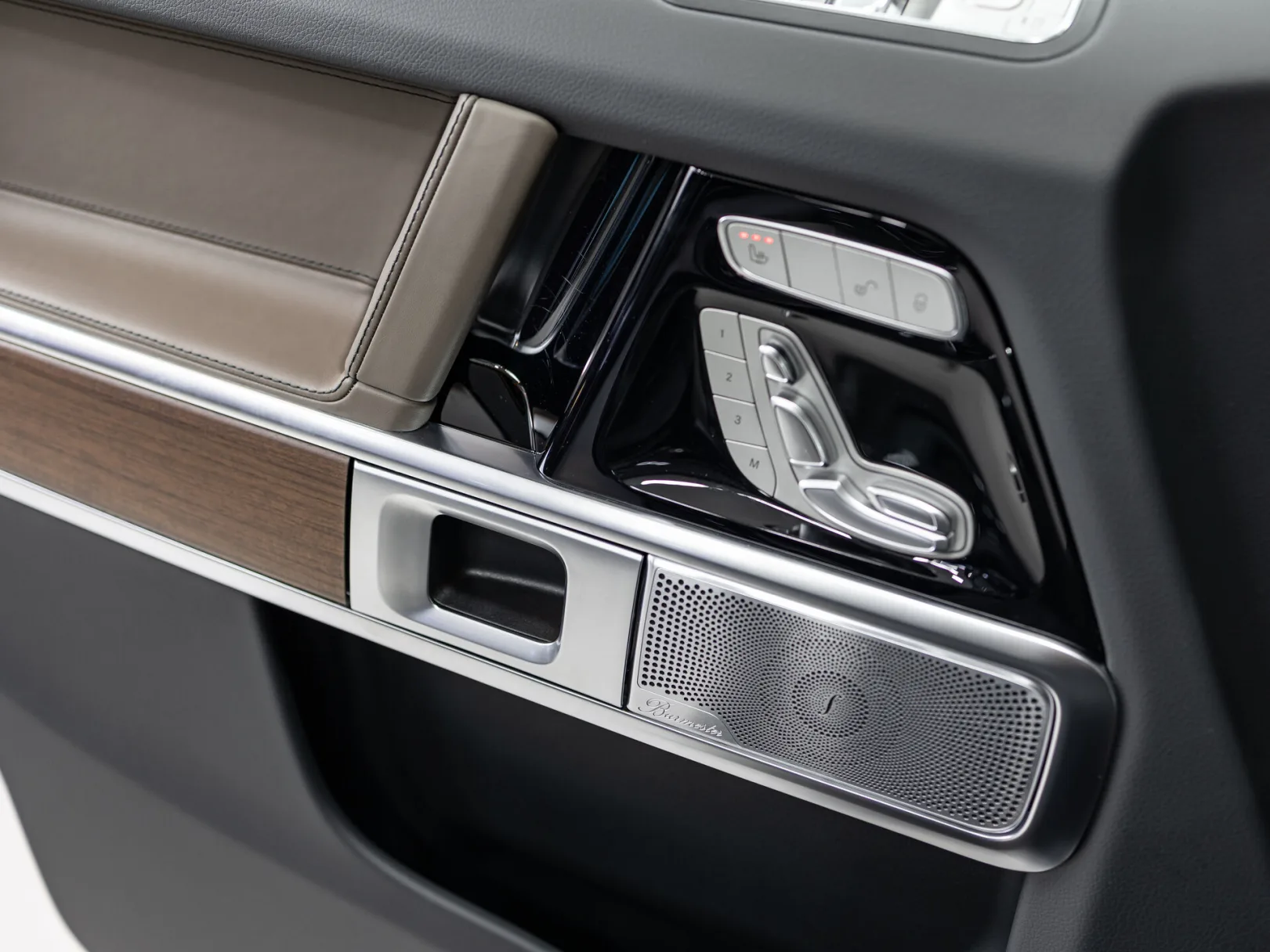 Mercedes-Benz G-Класс G 450 d AMG Line III (W465) Рестайлинг, 2025 — экстерьер, фото 9