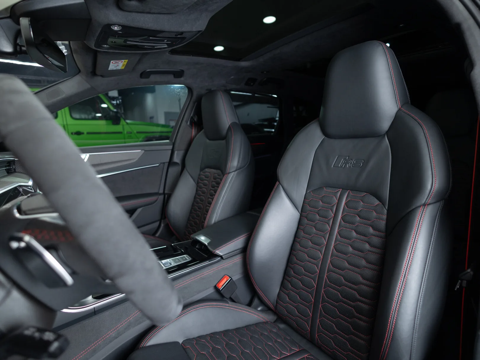 Audi RS 6 TFSI quattro IV (C8), 2022 — экстерьер, фото 11