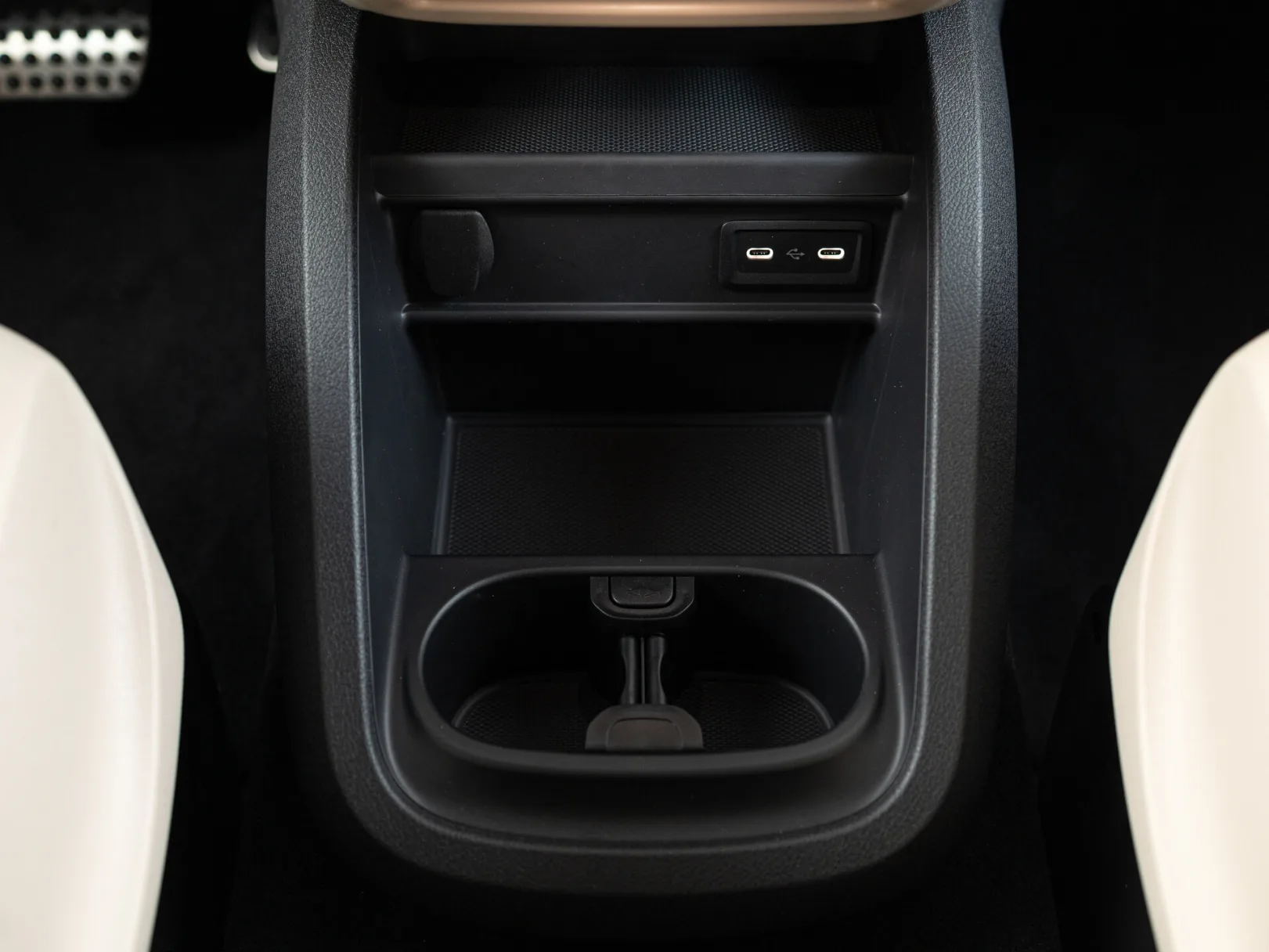 Mercedes-Benz V-Класс Exclusive III (W447) Рестайлинг 2, 2025 — экстерьер, фото 19
