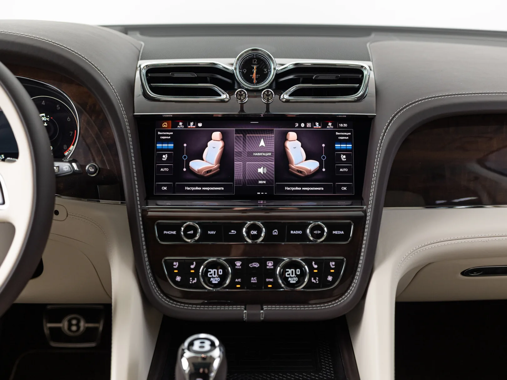 Bentley Bentayga Individual I Рестайлинг, 2022 — экстерьер, фото 26