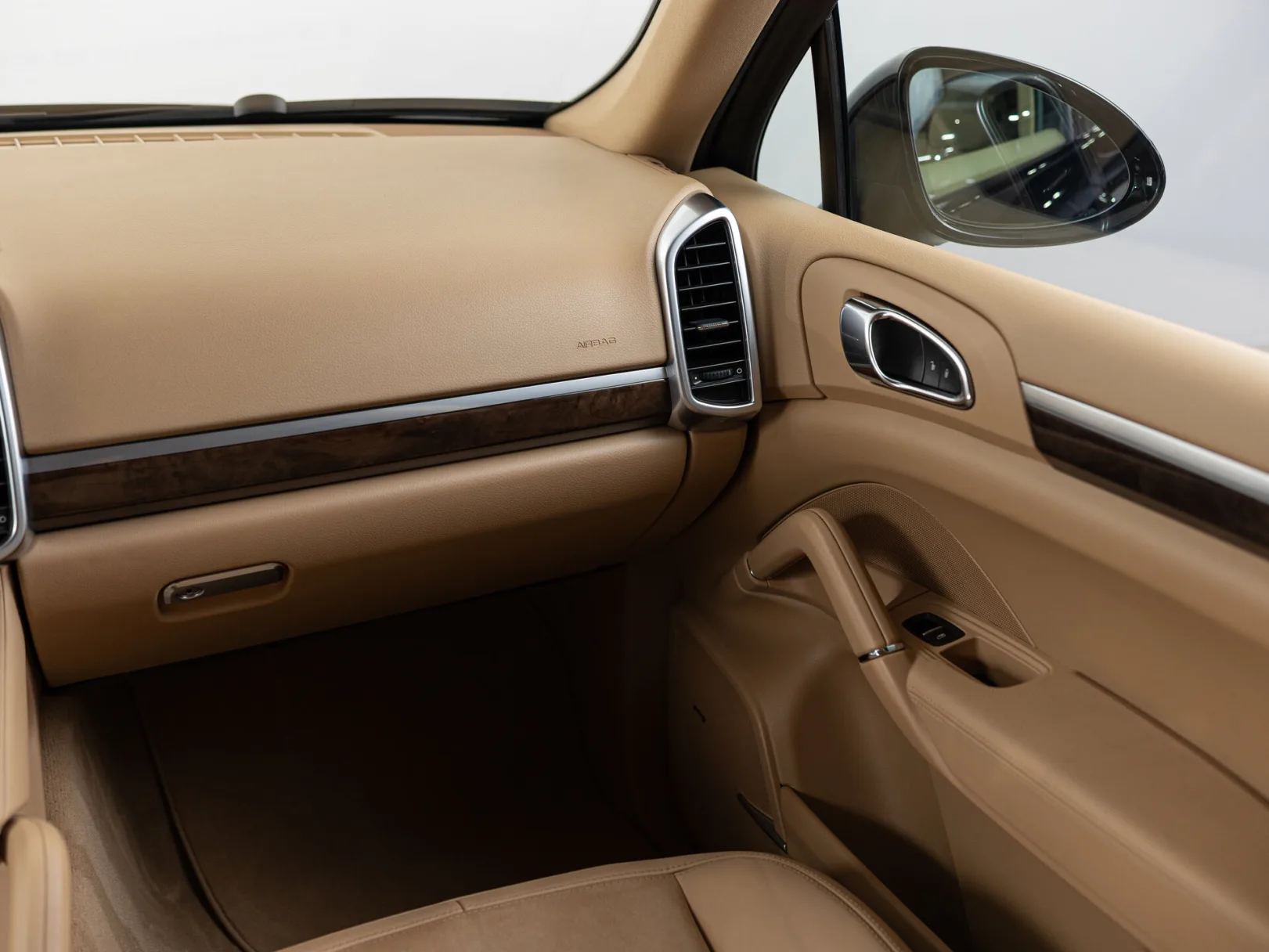 Porsche Cayenne Diesel Platinum Edition II Рестайлинг (958), 2016 — экстерьер, фото 19