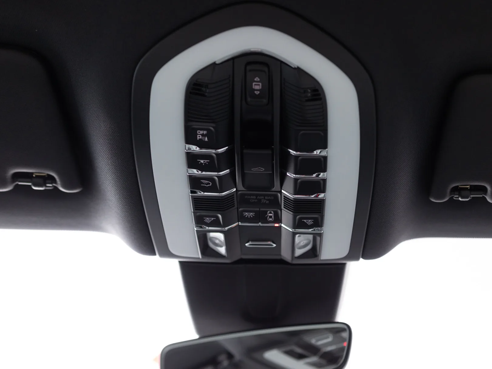 Porsche Macan T I Рестайлинг 2, 2024 — экстерьер, фото 18