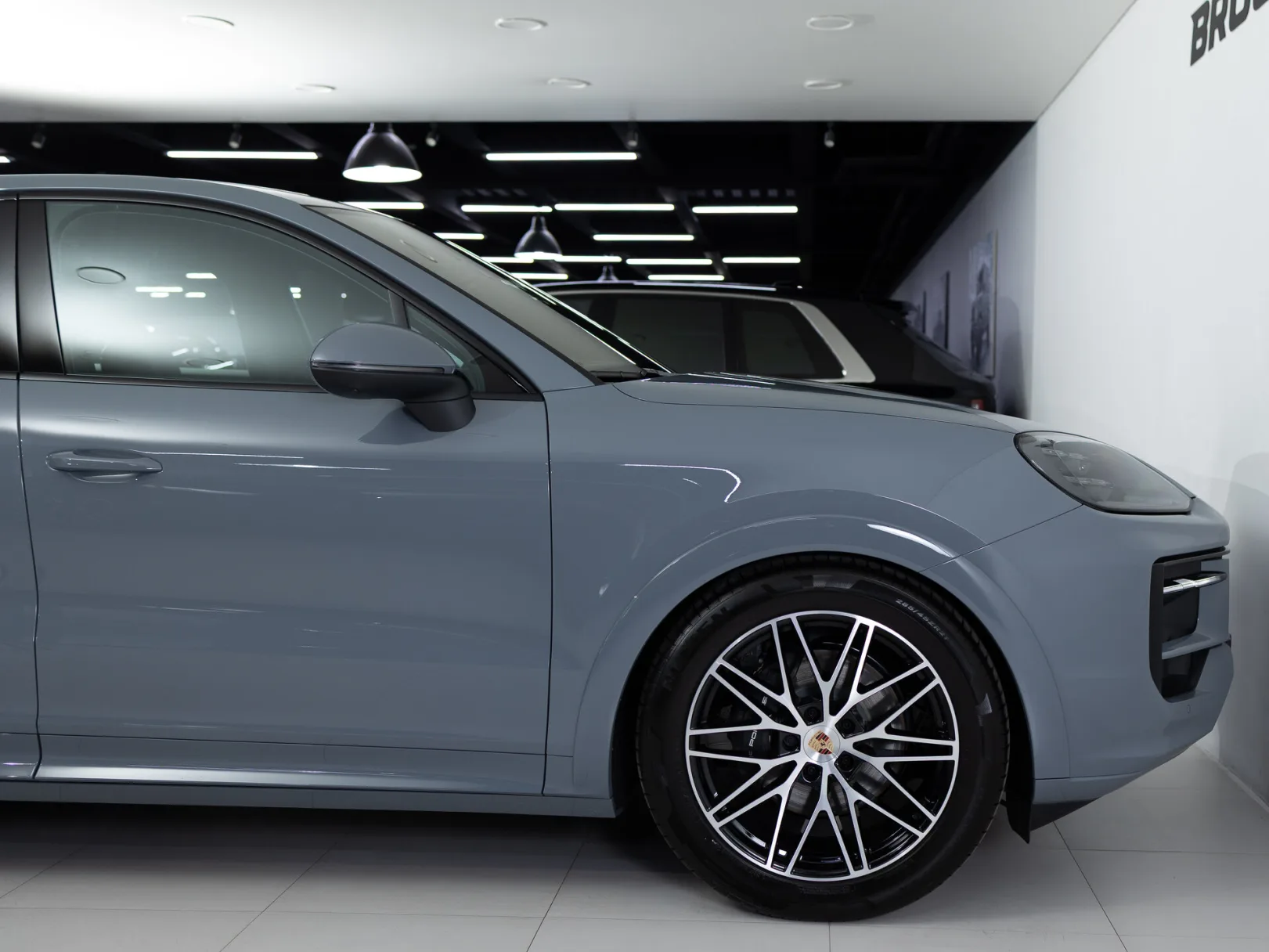 Porsche Cayenne Coupé III Рестайлинг, 2025 — экстерьер, фото 32
