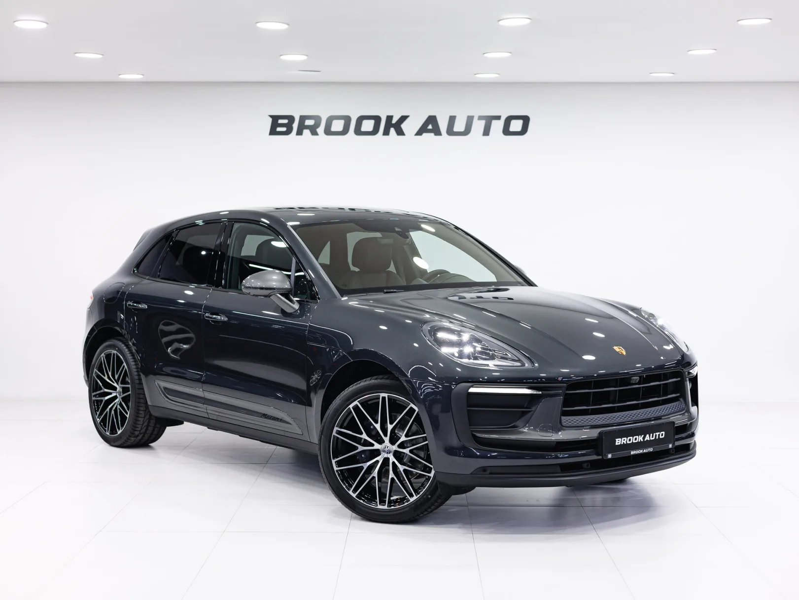 Porsche Macan T I Рестайлинг 2, 2025 — экстерьер, фото 3