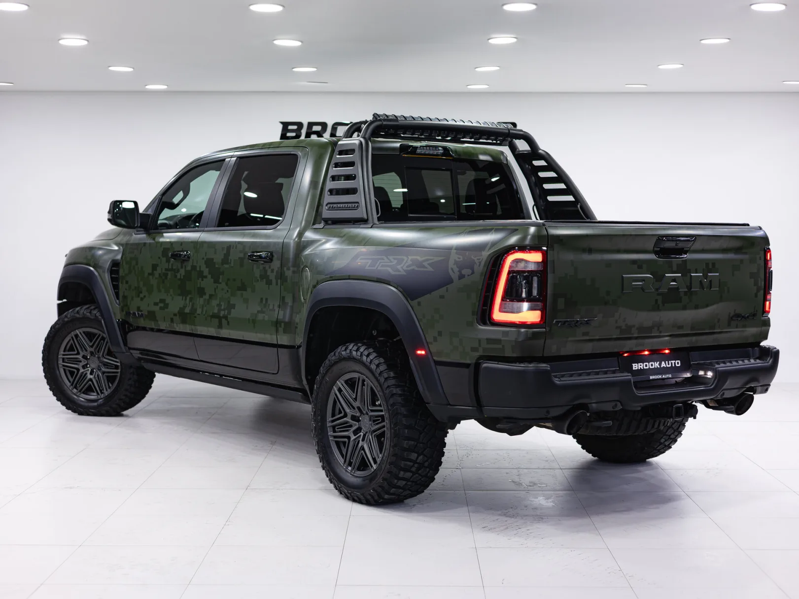 Ram 1500 TRX V, 2023 — экстерьер, фото 6
