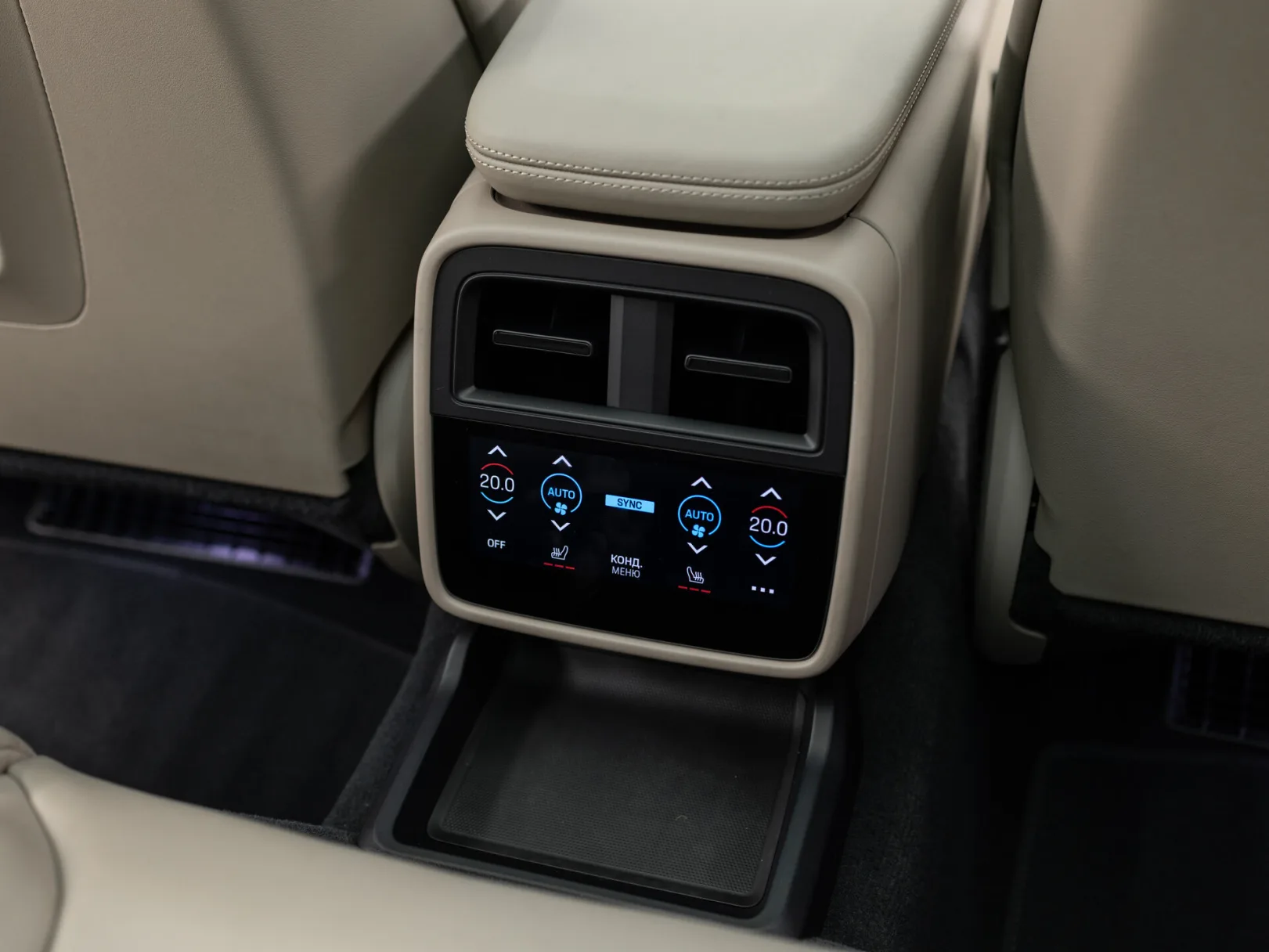 Porsche Taycan Turbo I, 2021 — экстерьер, фото 31