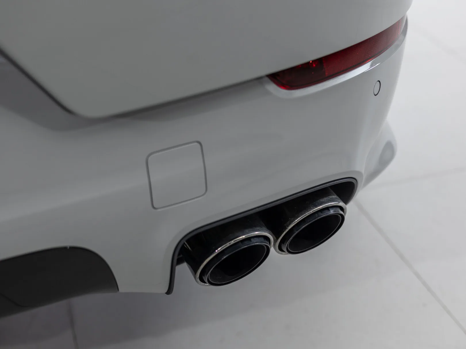 Porsche Cayenne E-Hybrid III Рестайлинг, 2026 — экстерьер, фото 38