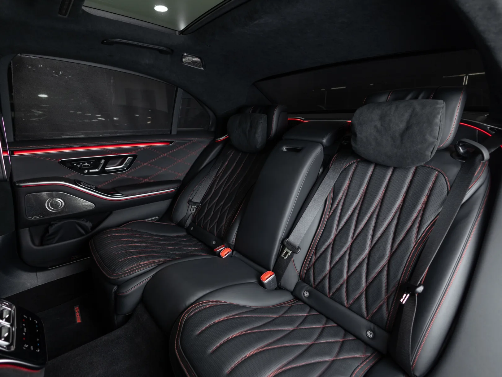 Mercedes-Benz S-Класс AMG S 63 IV (W223), 2024 — экстерьер, фото 33