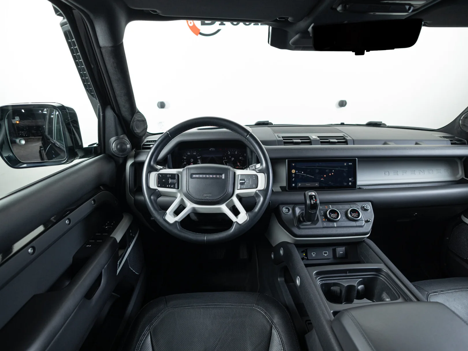 Land Rover Defender X-Dynamic HSE II, 2021 — экстерьер, фото 13