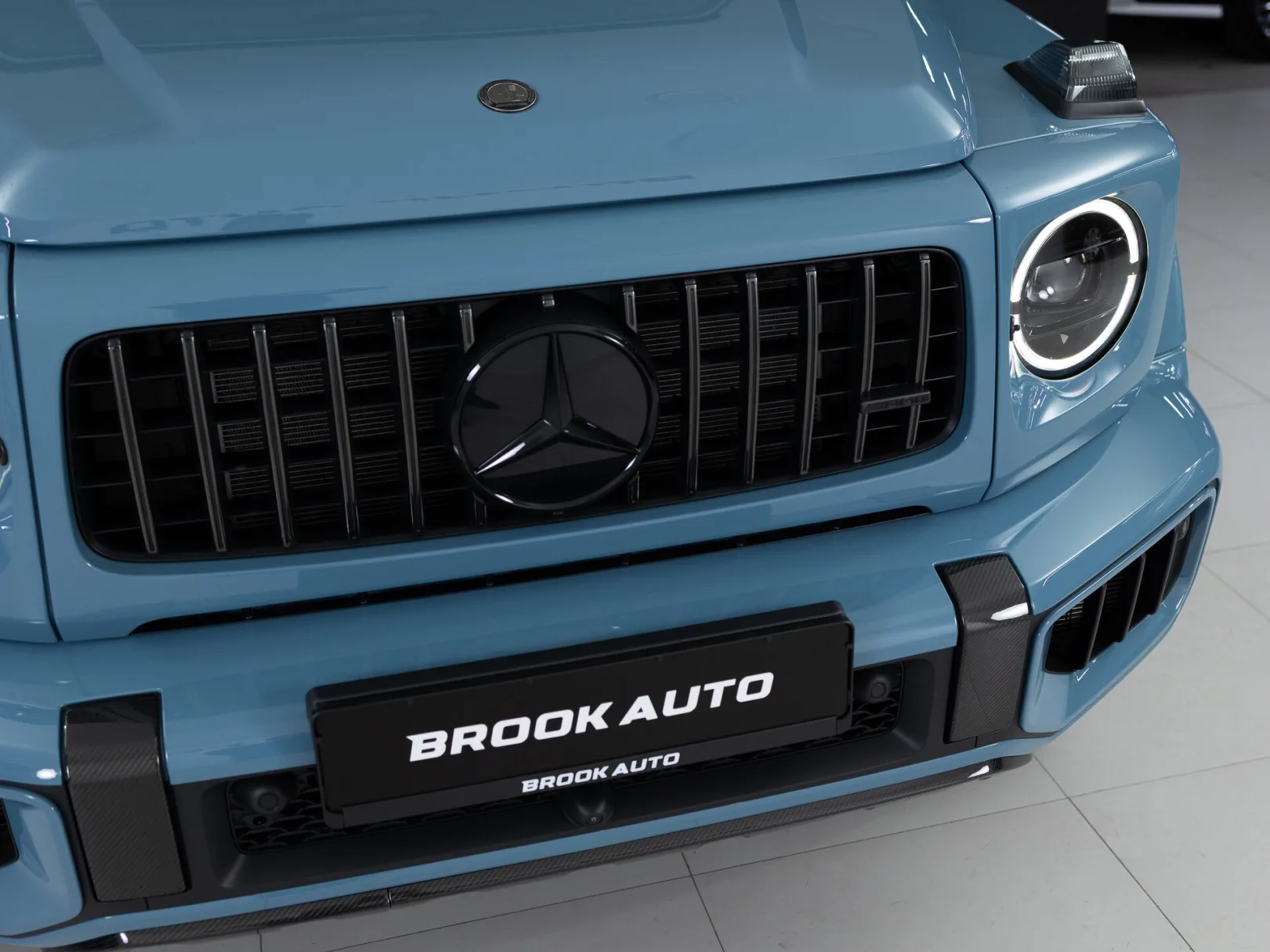 Mercedes-Benz G-Класс AMG G 63 II (W465) Рестайлинг, 2025 — экстерьер, фото 34