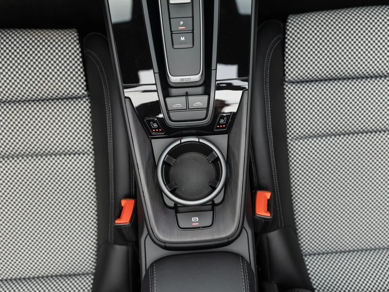 Porsche 911 Edition 50 Years Porsche Design VIII (992), 2022 — экстерьер, фото 25