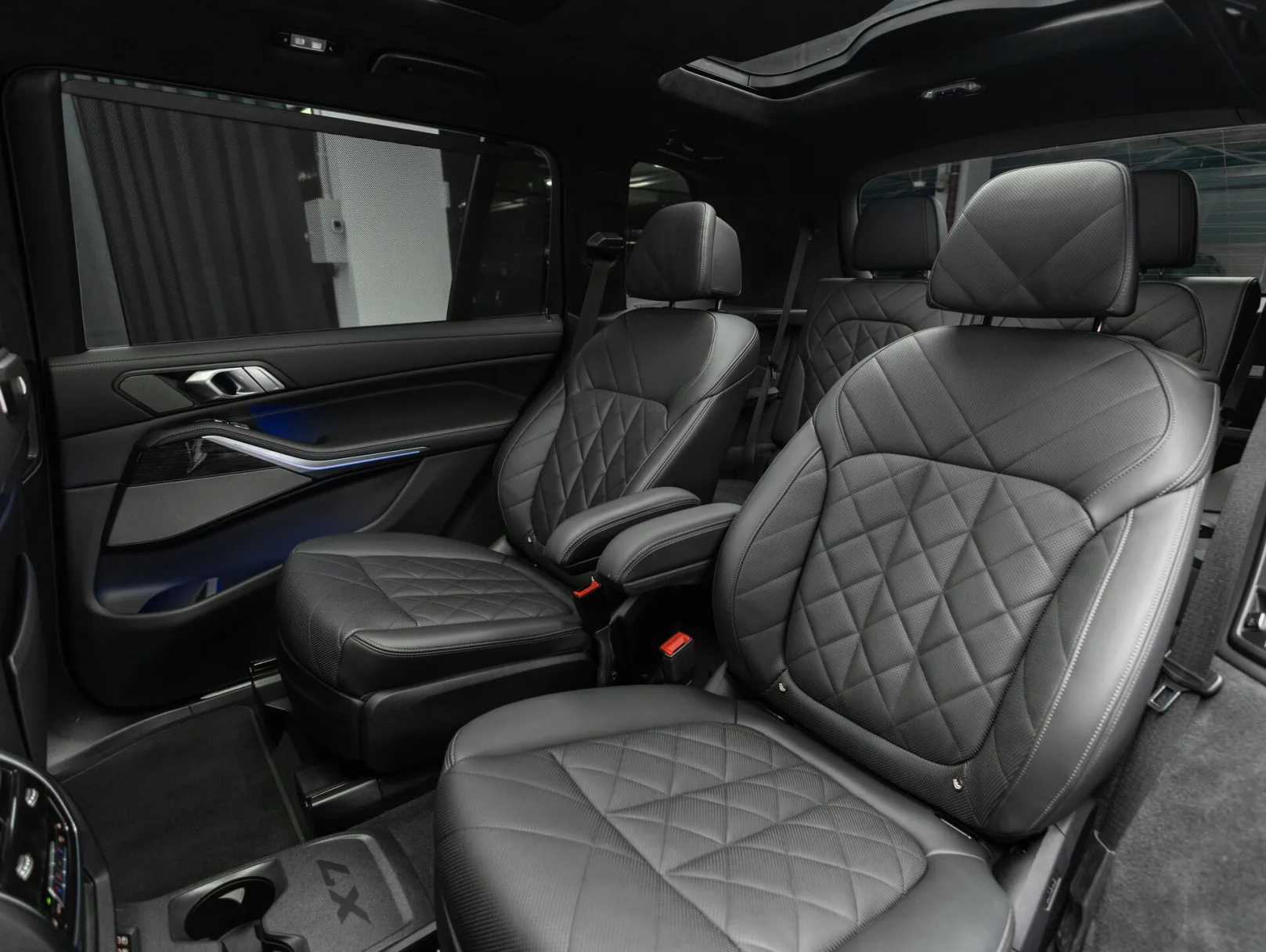 BMW X7 xDrive40i M Sport I (G07) Рестайлинг, 2022 — экстерьер, фото 29
