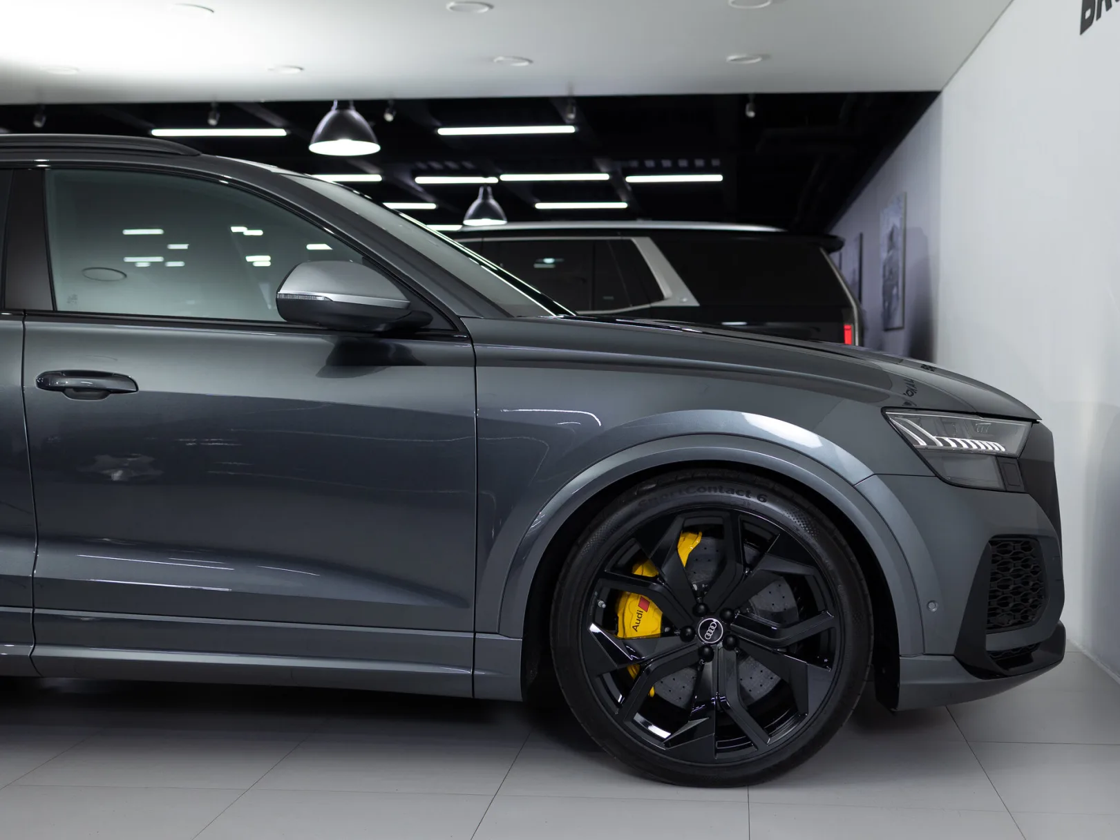 Audi RS Q8 TFSI I, 2022 — экстерьер, фото 31