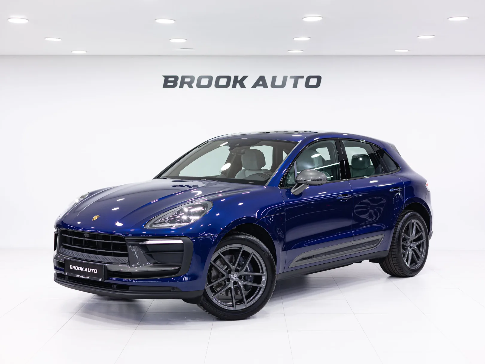 Porsche Macan T I Рестайлинг 2, 2025 — экстерьер, фото 1