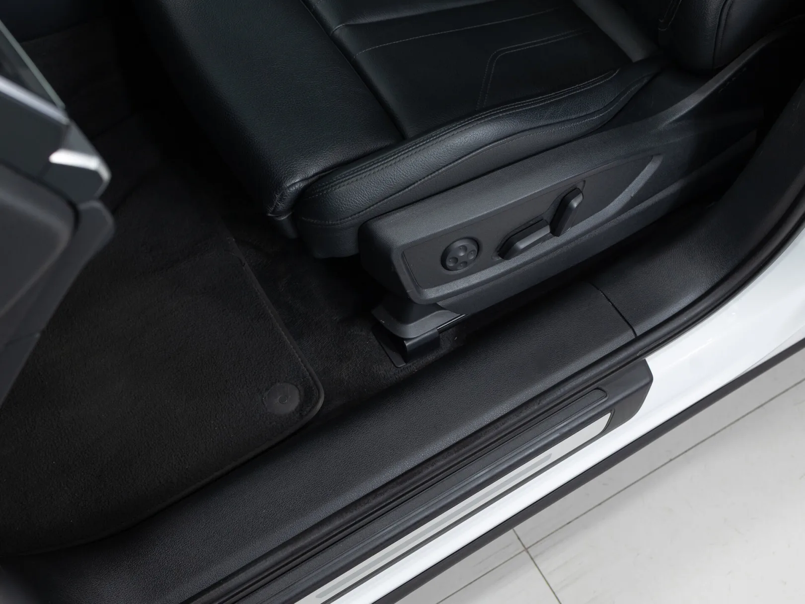 Audi Q5 II (FY), 2018 — экстерьер, фото 11