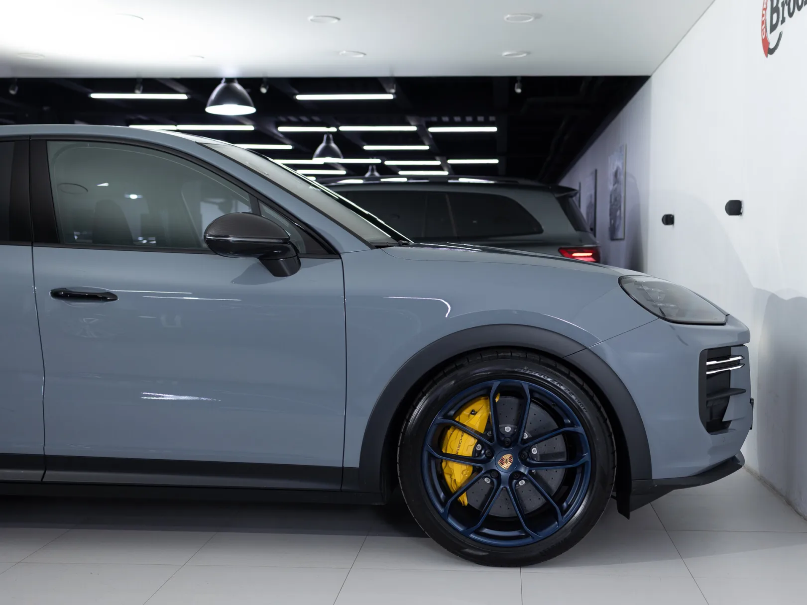Porsche Cayenne Turbo GT III Рестайлинг, 2024 — экстерьер, фото 36