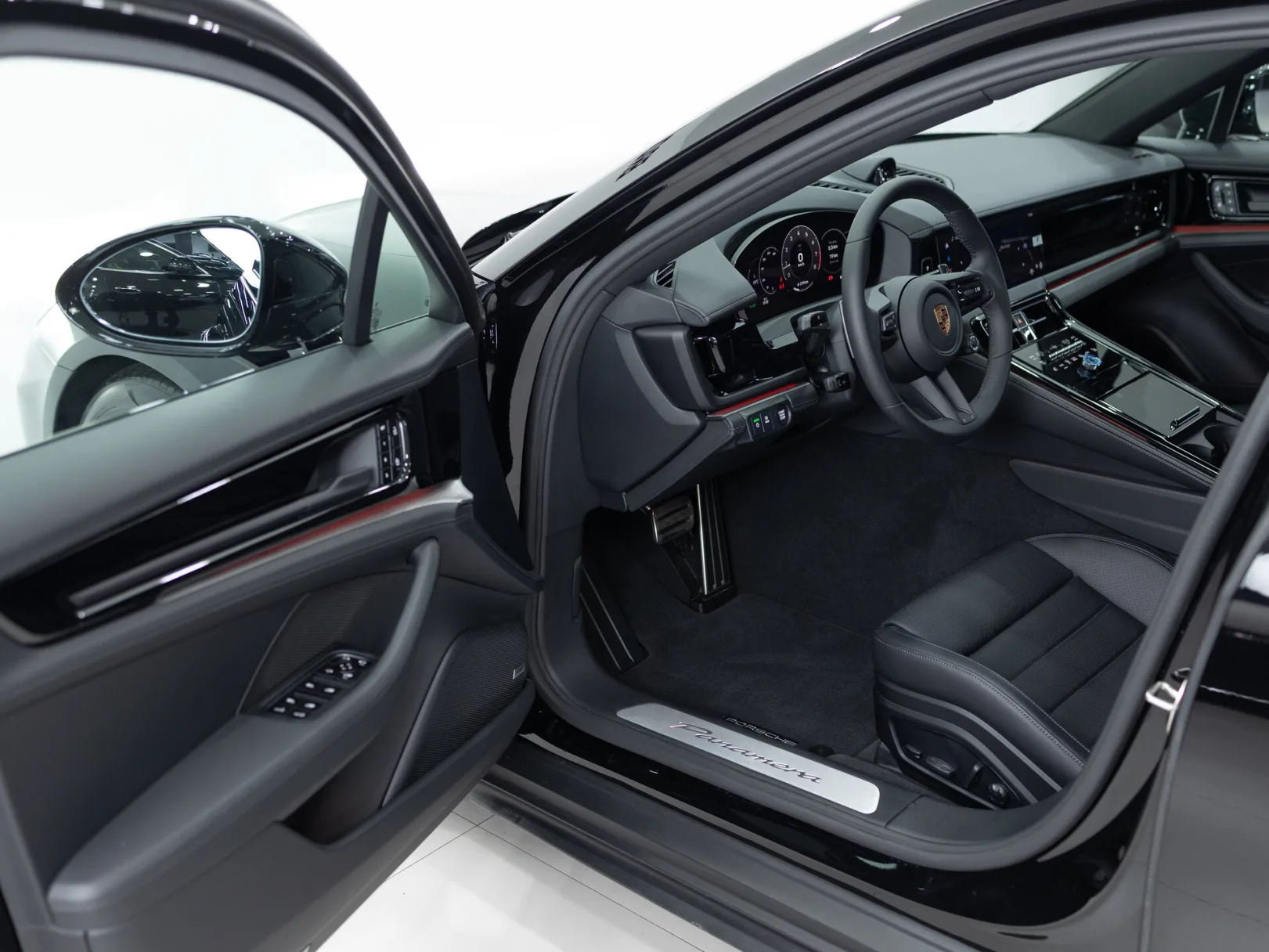 Porsche Panamera III, 2024 — экстерьер, фото 7