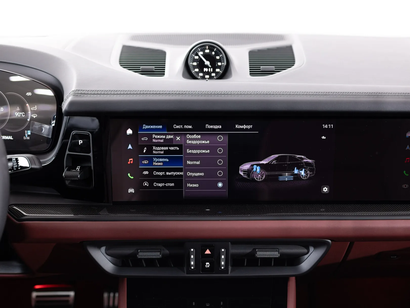 Porsche Cayenne GTS Coupé III Рестайлинг, 2024 — экстерьер, фото 21