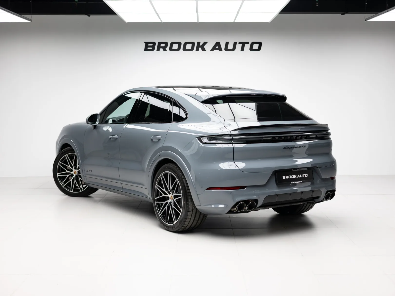 Porsche Cayenne GTS Coupé III Рестайлинг, 2026 — экстерьер, фото 6