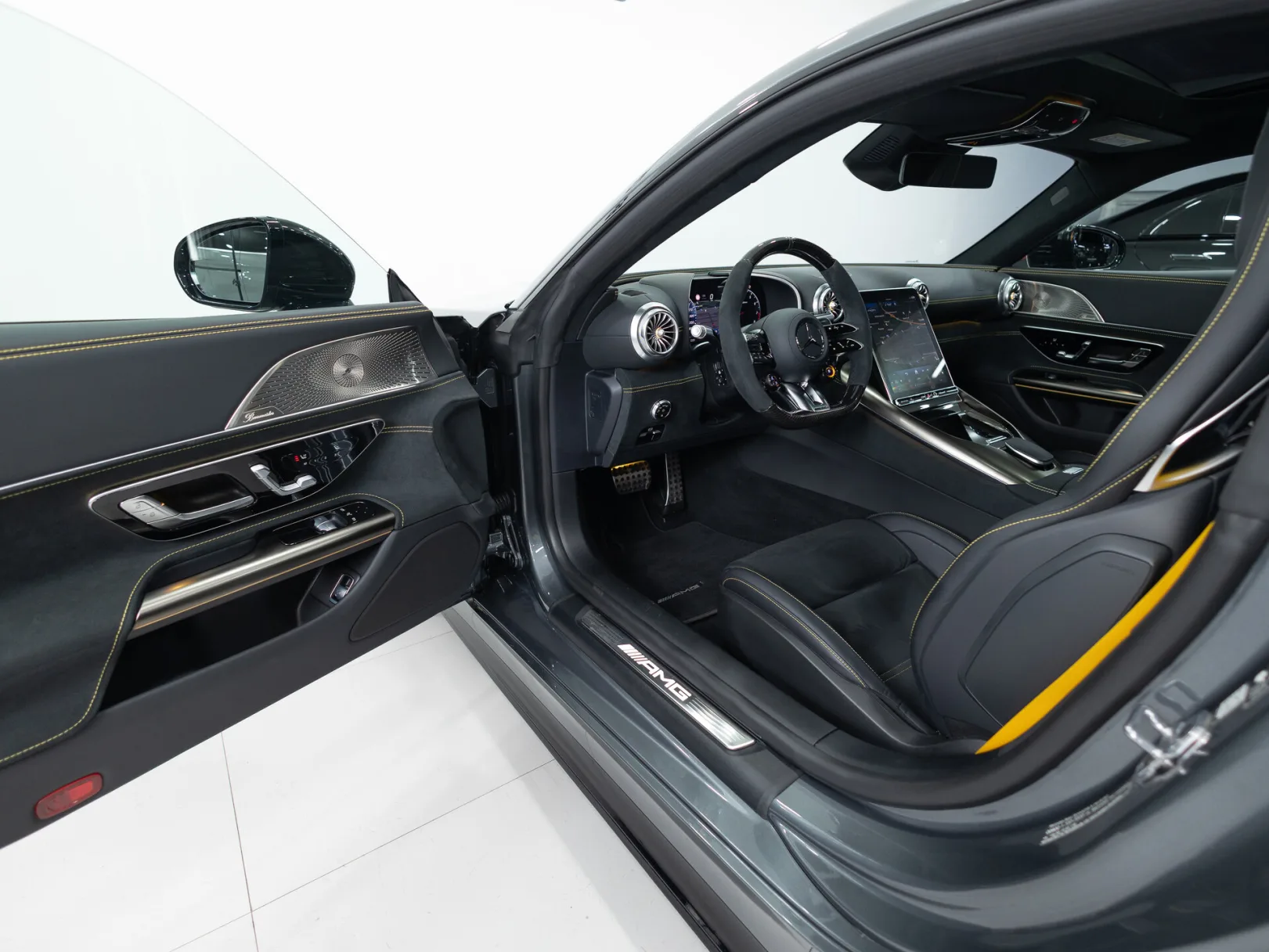 Mercedes-Benz AMG GT 63 II, 2024 — экстерьер, фото 7