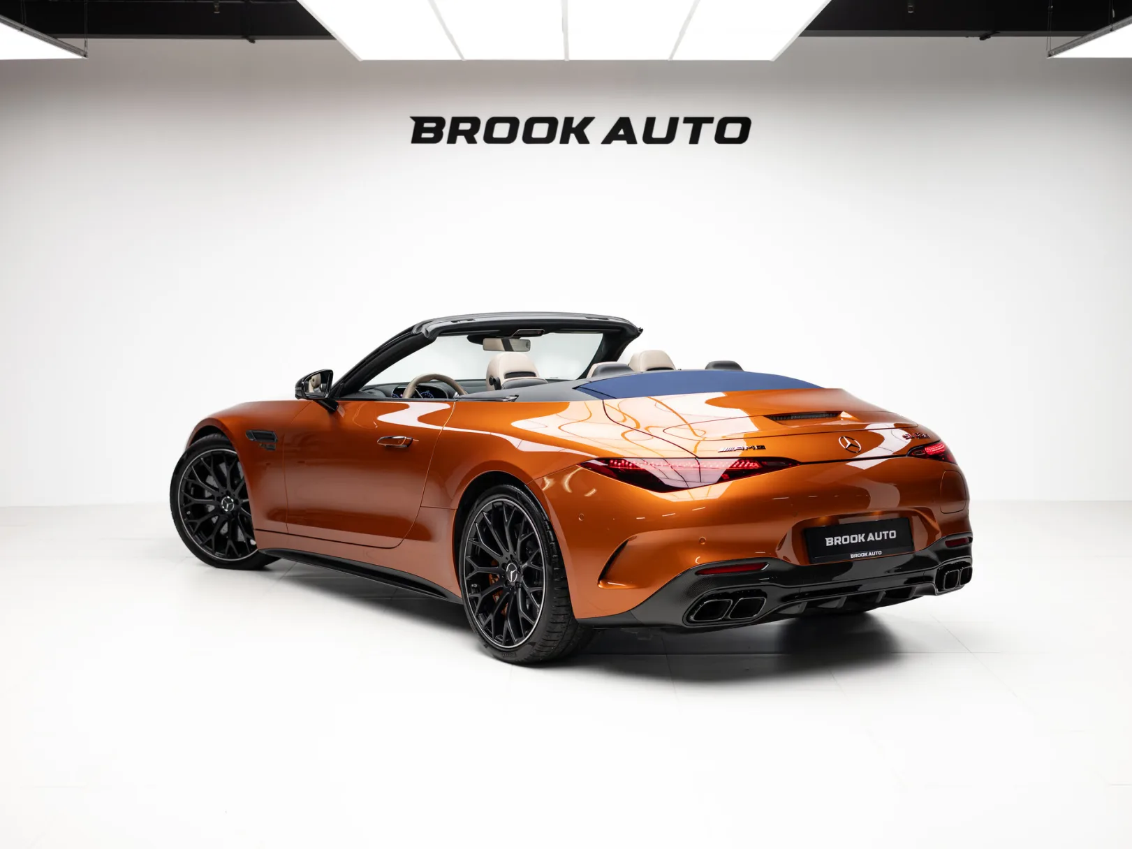 Mercedes-Benz SL-Класс AMG SL 63 S E Performance IV (R232), 2024 — экстерьер, фото 10