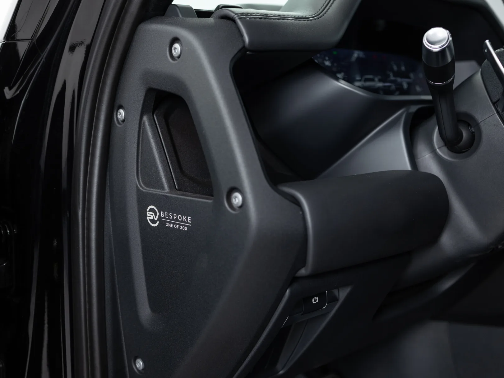 Land Rover Defender Bond Edition II, 2021 — экстерьер, фото 14