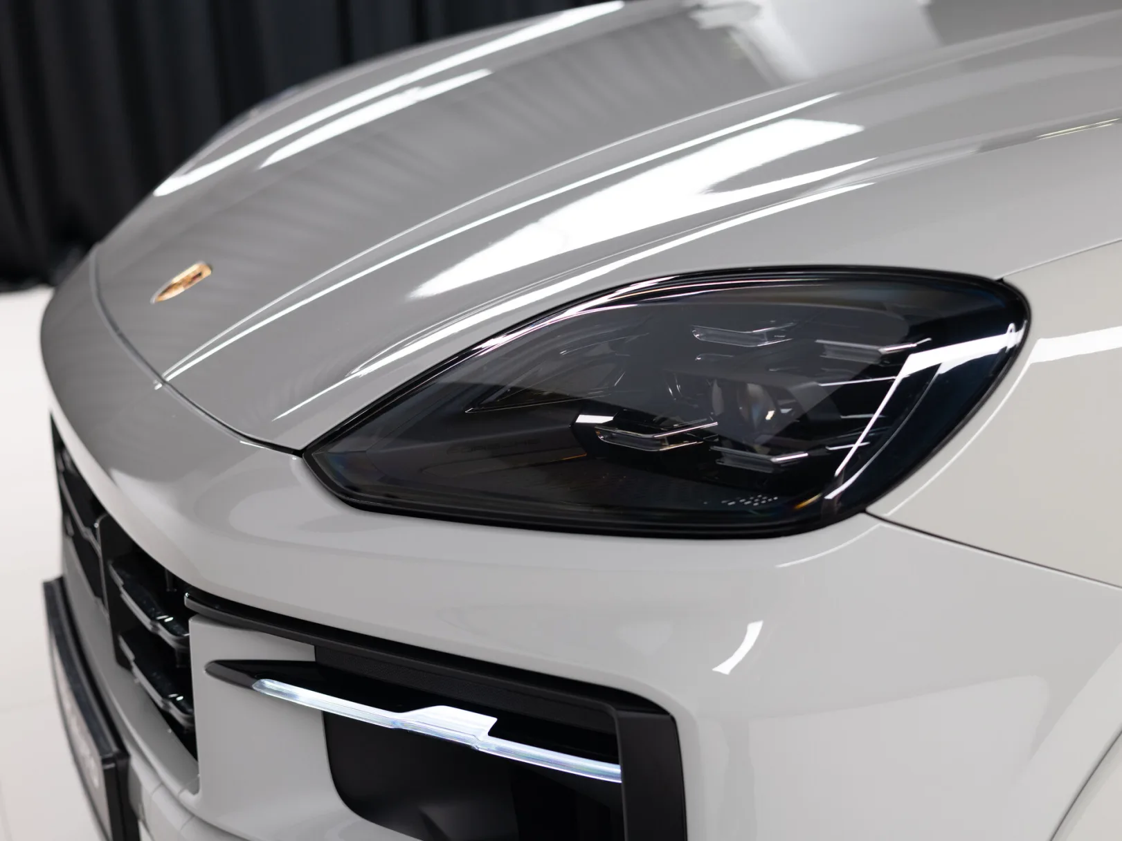 Porsche Cayenne Coupé III Рестайлинг, 2023 — экстерьер, фото 33